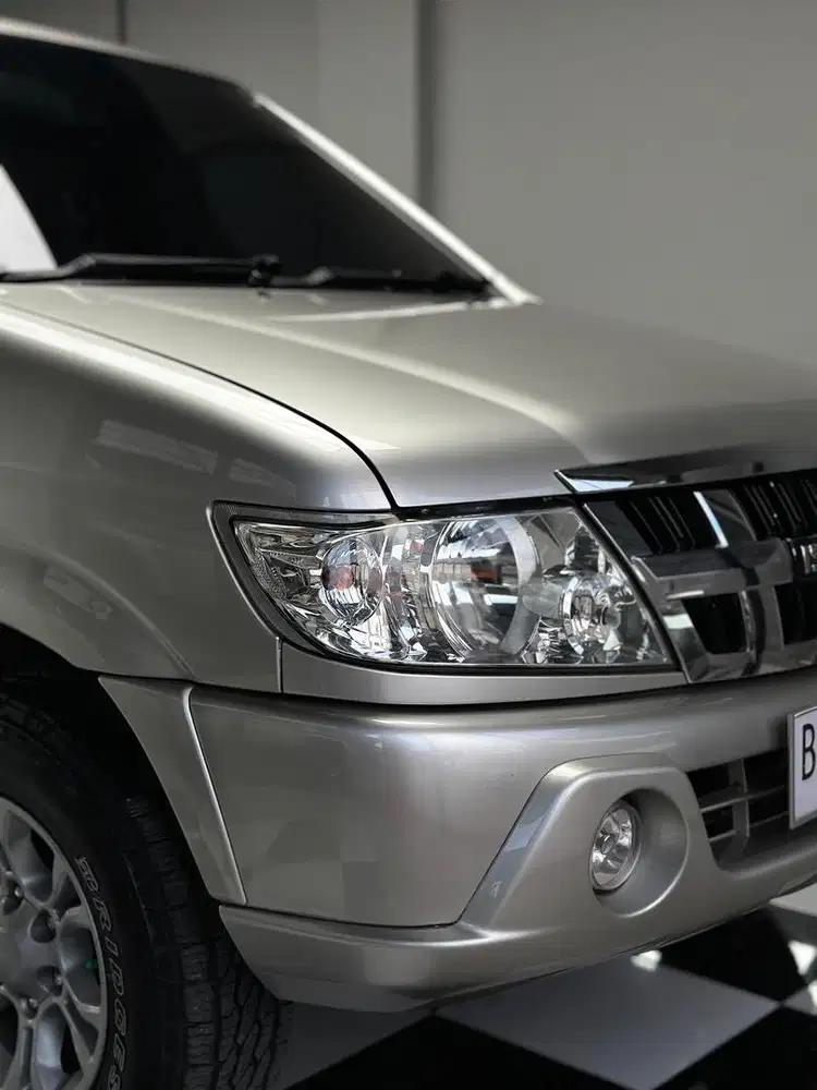Isuzu Panther Ls Turbo 2018 MT / Negos