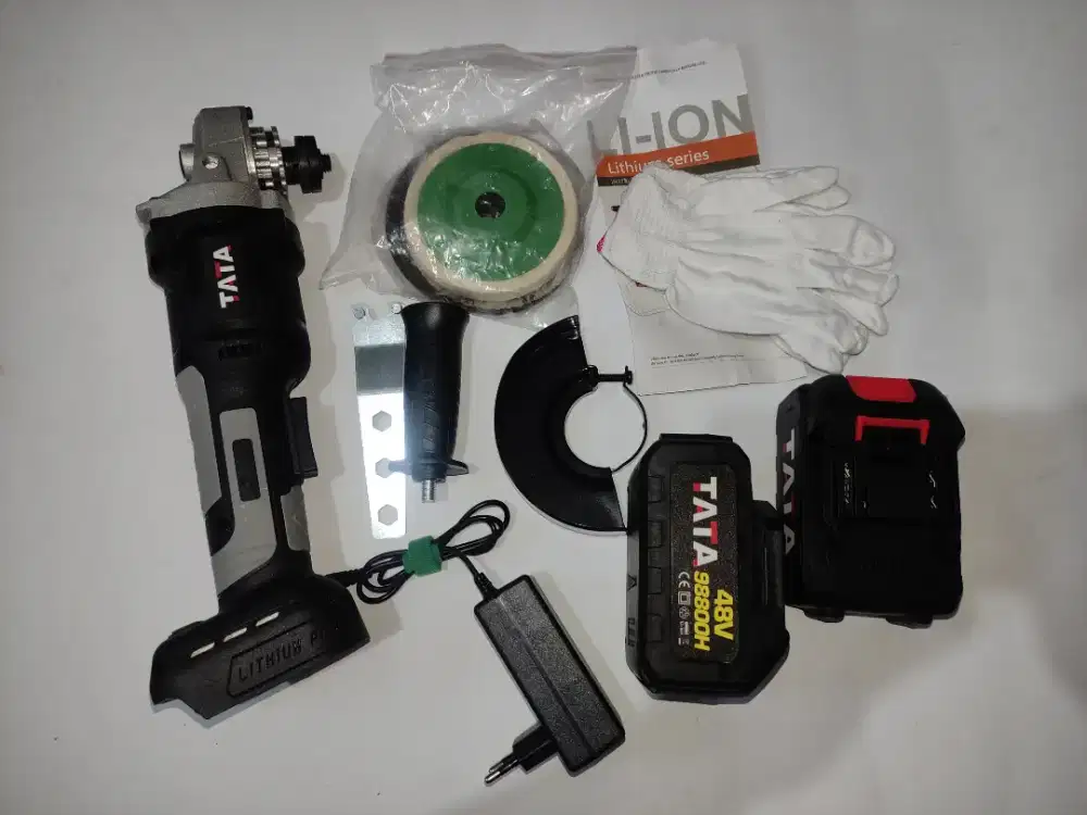 Mesin gerinda cordless set dengan koper