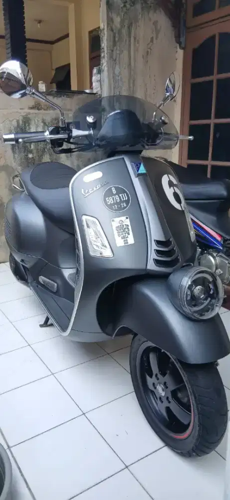 Vespa GTV Sei Giorni