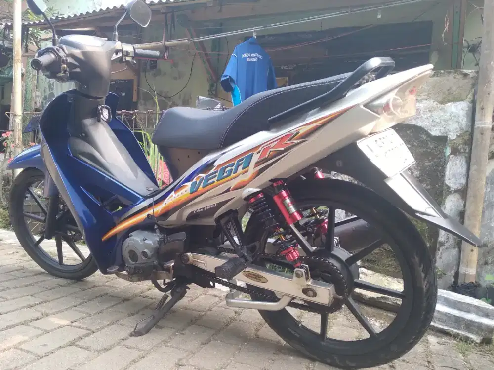 Vega R new 2011.ss lengkap.flat A serang.pajak sma kaleng mati pules.
