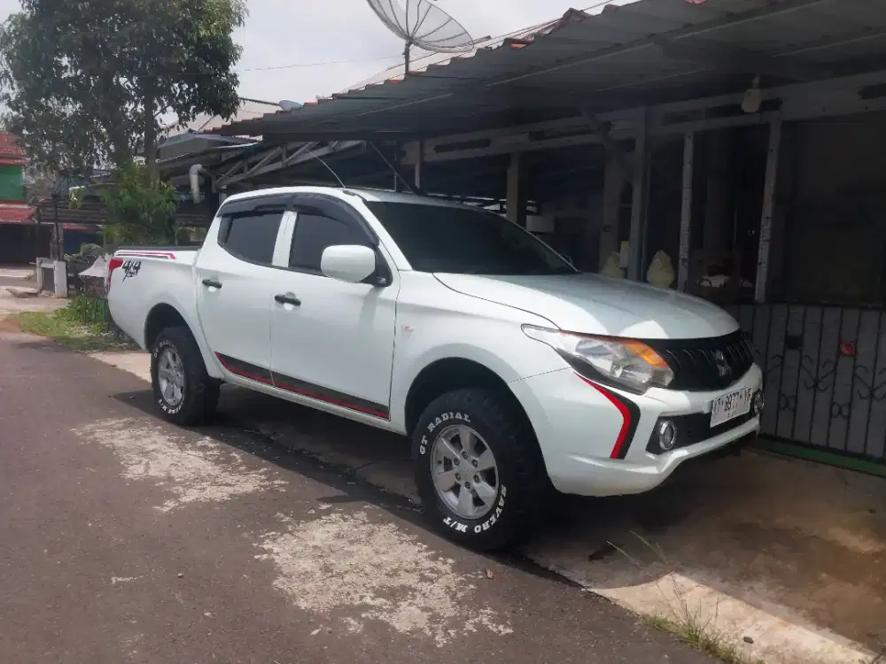 Strada triton HDX 2017 siap kerja