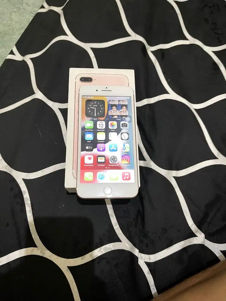 Iphone 7 plus 32GB Ibox