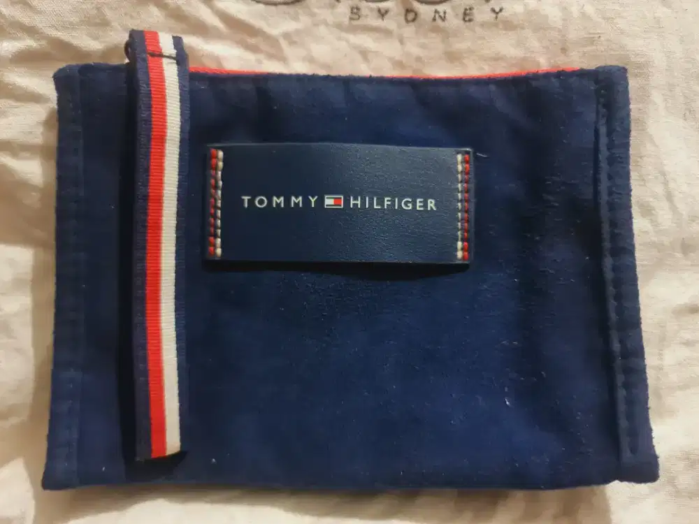 Dompet Tommy Hilfiger