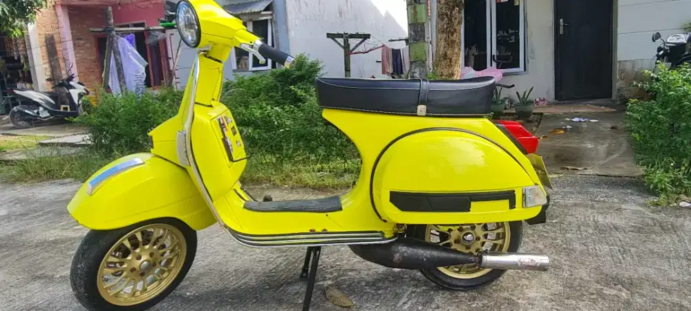 Di Jual Vespa PX 1982