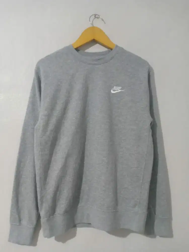 Crewneck Nike Size M