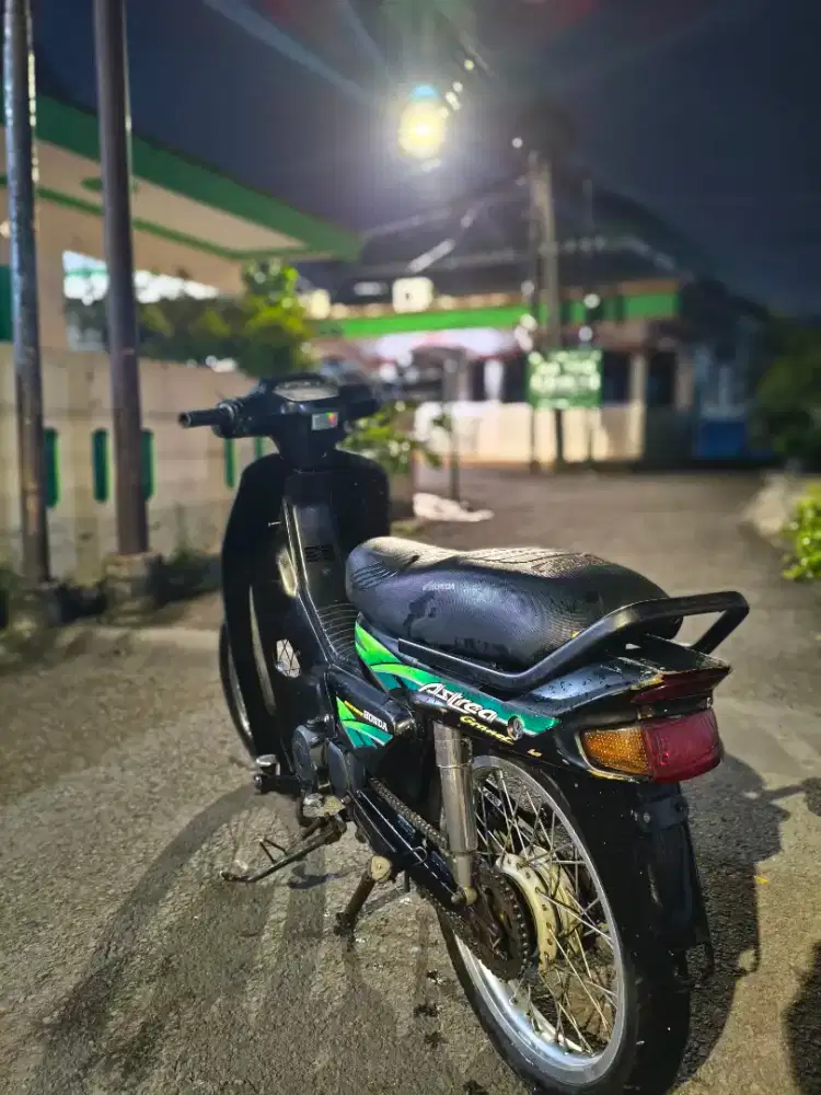 ASTREA GRAND 1995