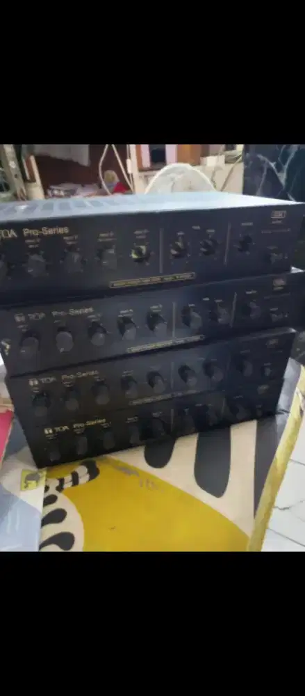 Dijual 4 buah amplifier merk TOA model A-503 MX