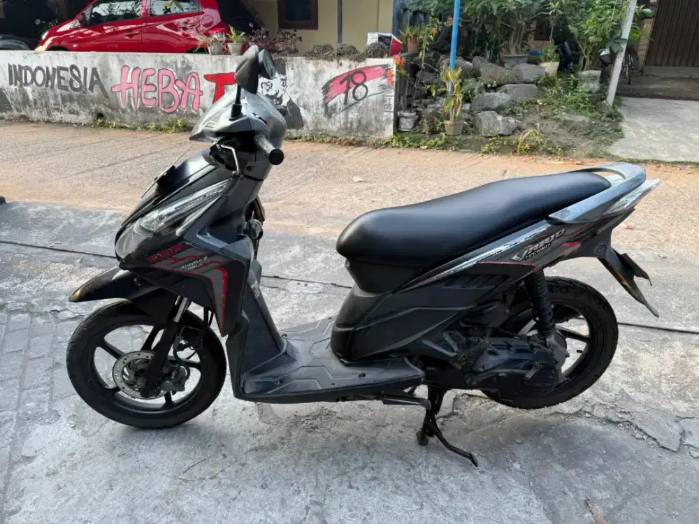 Honda Vario techno tahun 2010 plat E Cirebon