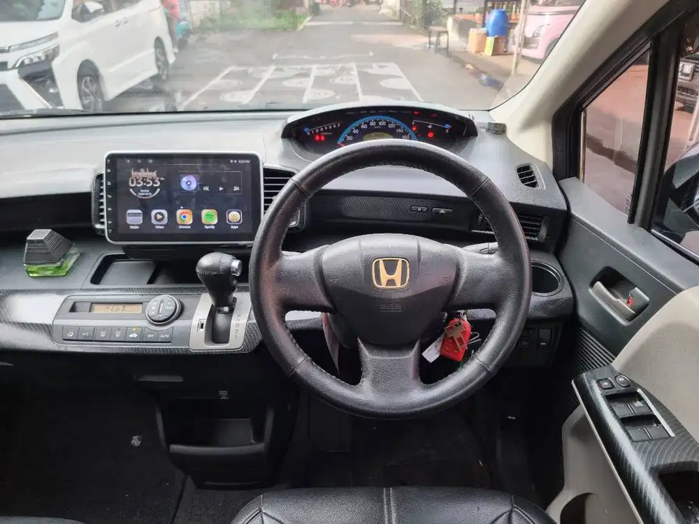 Freed E PSD Matic 2010 Dp 3 Juta Promo