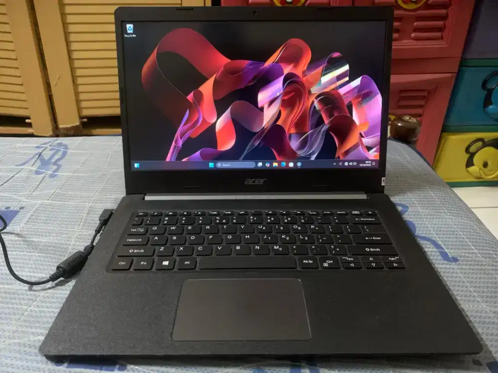 Laptop Acer aspire 5 A514-53 slim