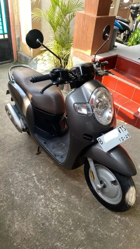 Honda Scoopy 2019