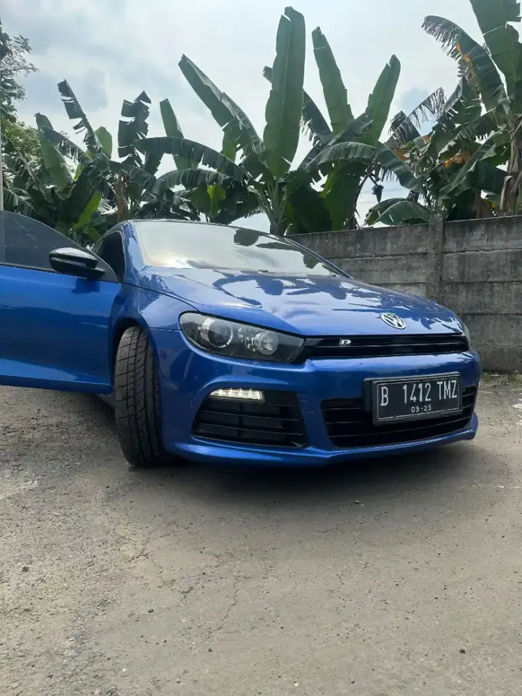 VW Scirocco R 2.0