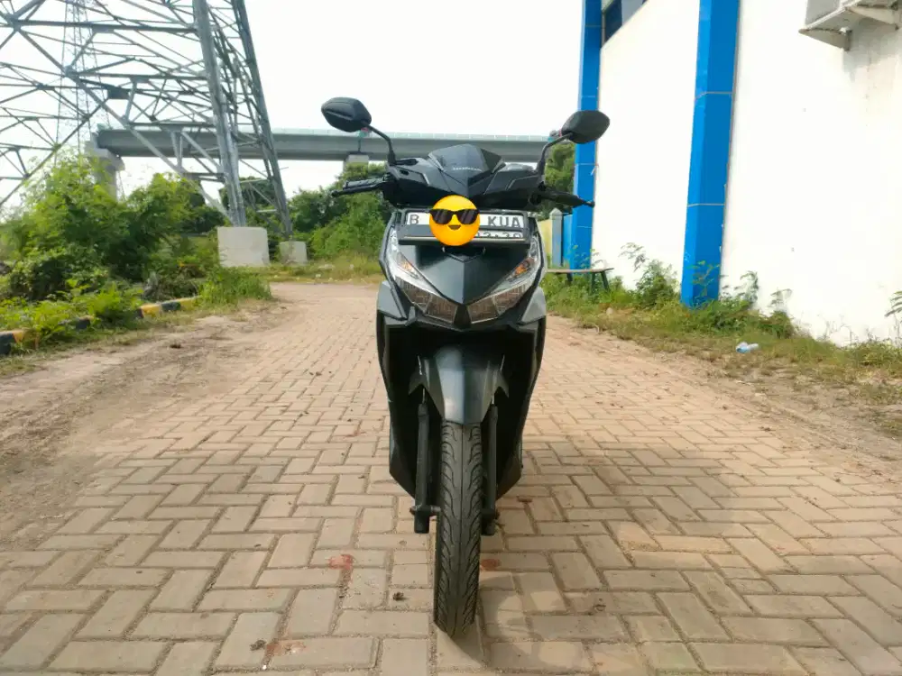 Vario 150 Hitam Doff