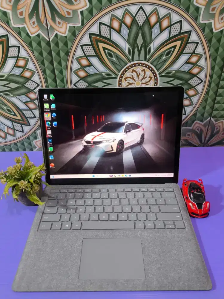 [TOUCHSCREEN 2K] Microsoft Surface Core i5-8350 RAM 8Gb/Ssd Nominus!