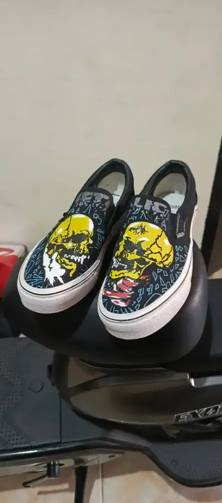 Vans x Metallica