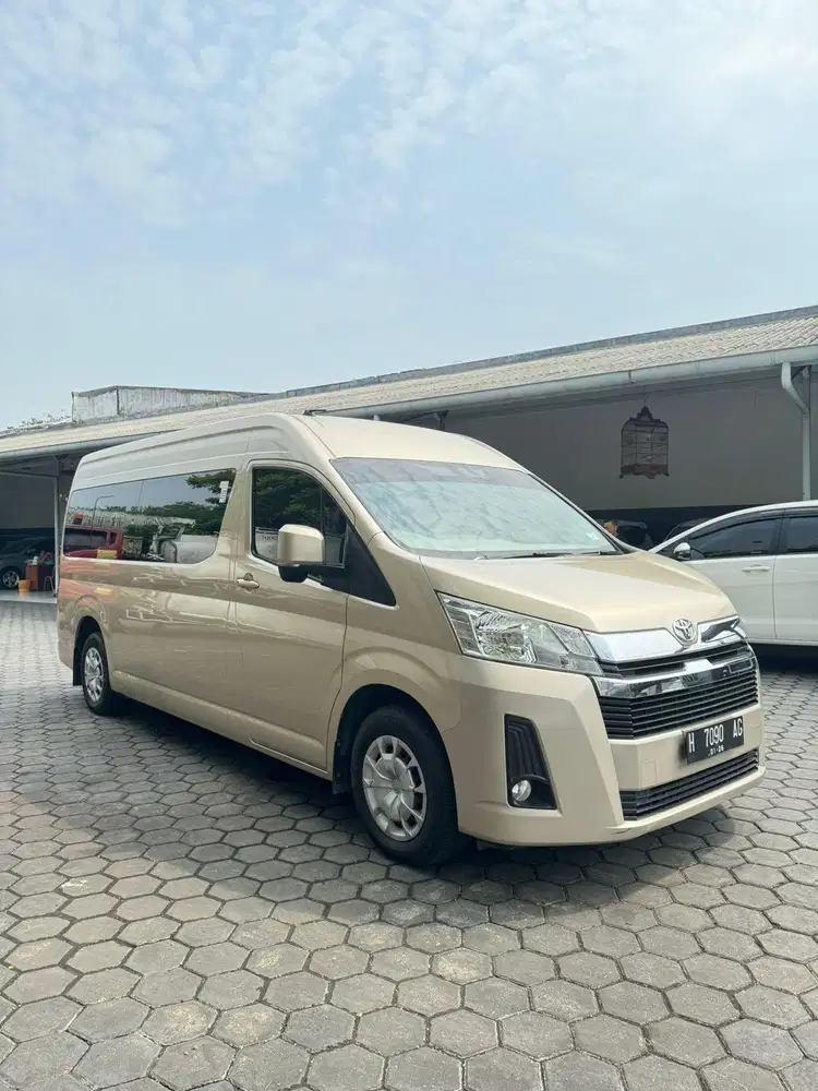 HIACE PREMIO LUXURY MANUAL FULL VAR 2020
