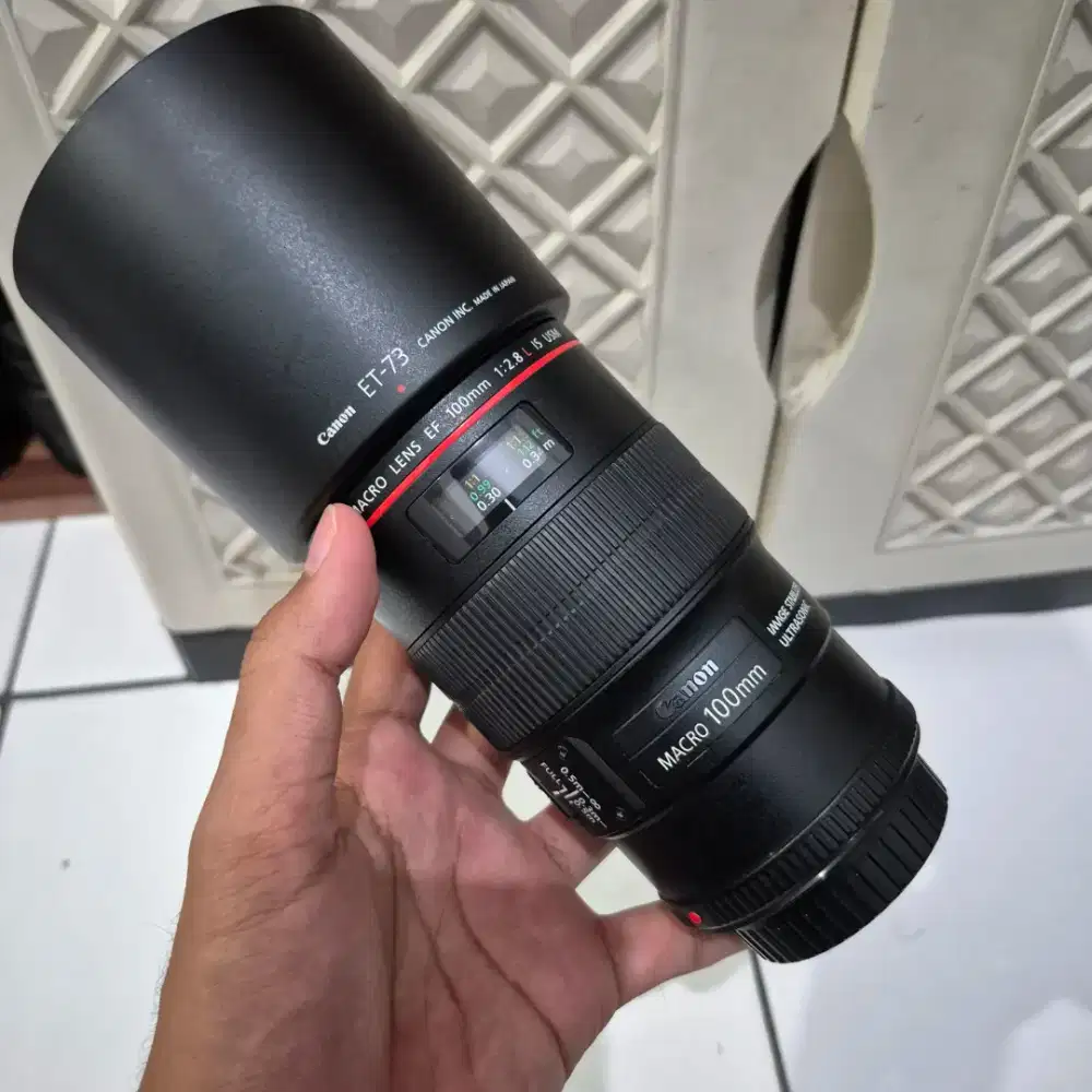 Lensa canon 100mm f2.8 macro L series