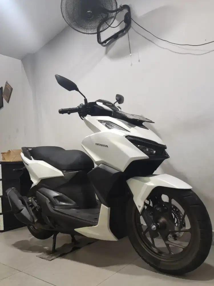 Vario 160 ABS Double Cakram 2022 / 2023 Mulus Sekali Plat Jakarta ABBA