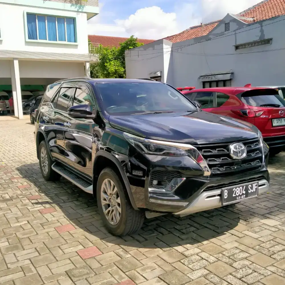 TOYOTA FORTUNER VRZ 2.4L A/T 2022 NIK 2021 KM 36RB ORIGINAL ISTIMEWA