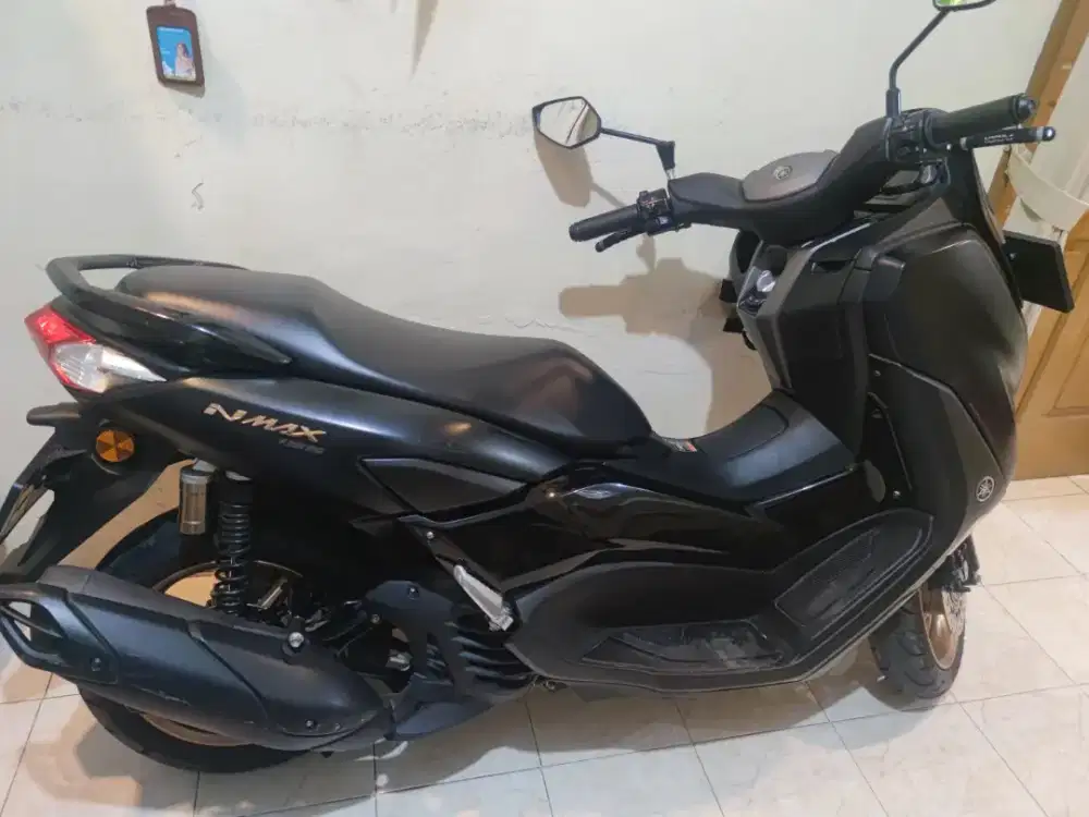 New Nmax 2021 abs connected km low