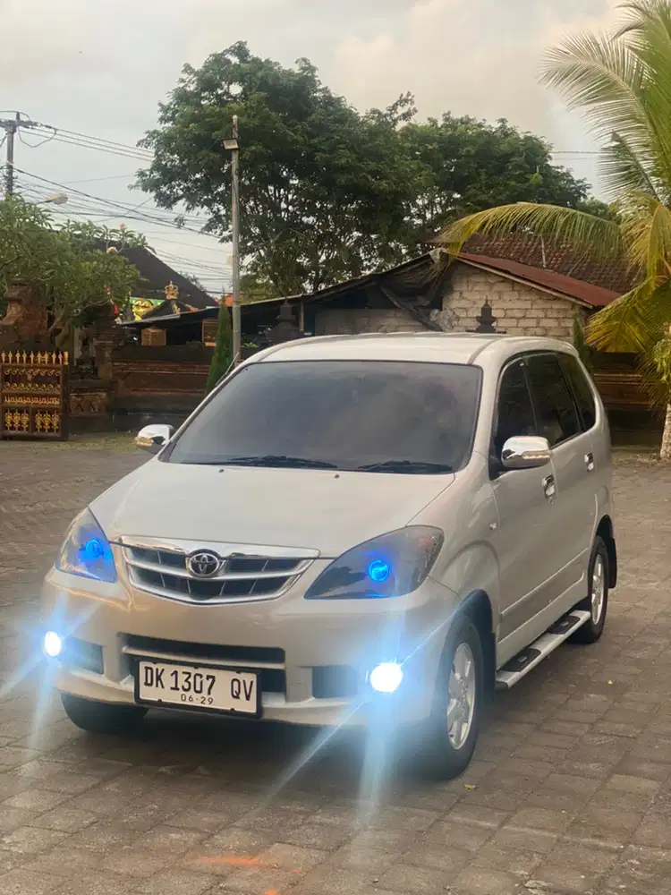 Toyota Avanza 2009 Bensin