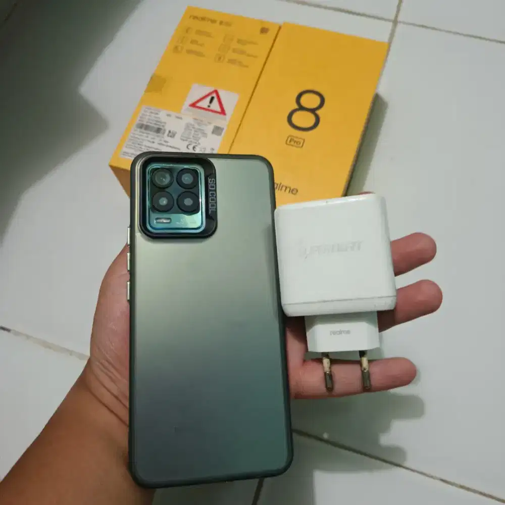 REALME 8 PRO BIRU 8/128 SECOND