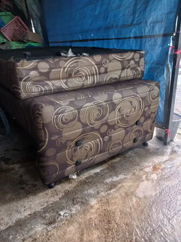 Djspringbed sorong bekas set atas bawah