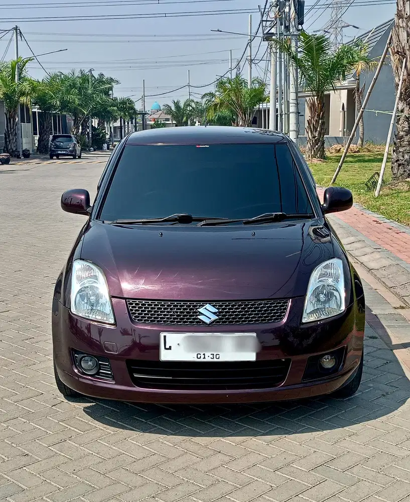 SUZUKI SWIFT ST 2010 ISTIMEWA KM.120 PLAT 2030 BAN SEREP BAWAAN ORI