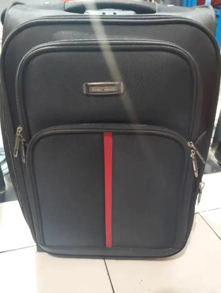 Tas ransel merk polo team masih baru belum pernah dipakai