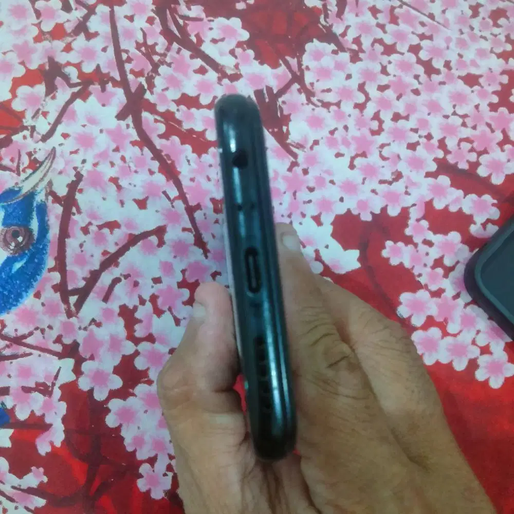 Redmi note 8 ram 4/64