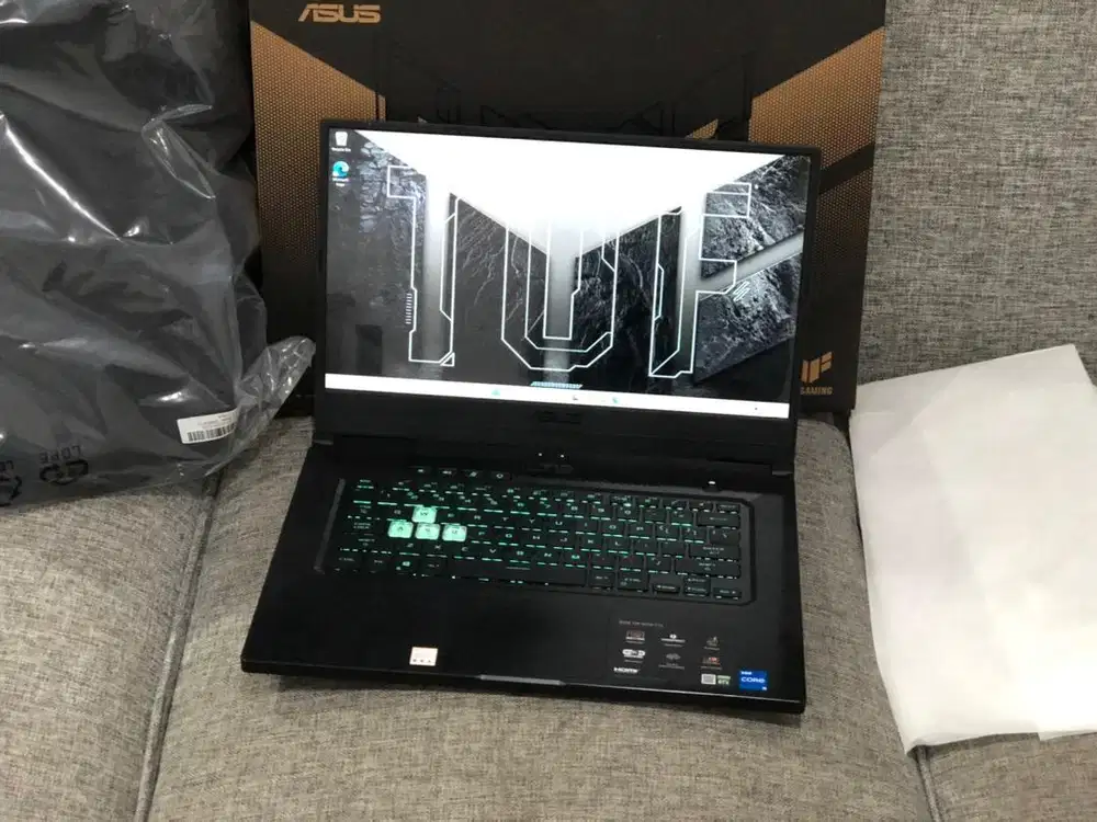 Asus TUF Dash FX516PC Core i5-11300H RTX 3050 RAM 16-512GB SSD LikeNew