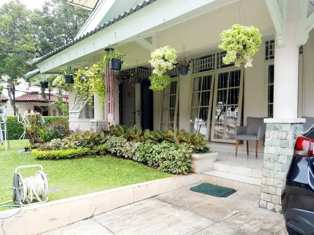 Jual Rumah Siap Huni Posisi Hook Asri dan luas Di Menteng Garden Bintaro  Sektor 7