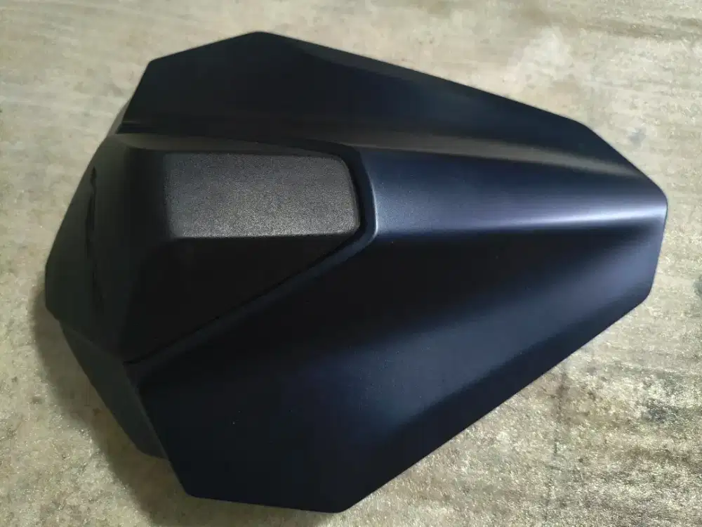 Single seat cbr250rr new
Warna blue mate
Original AHM
