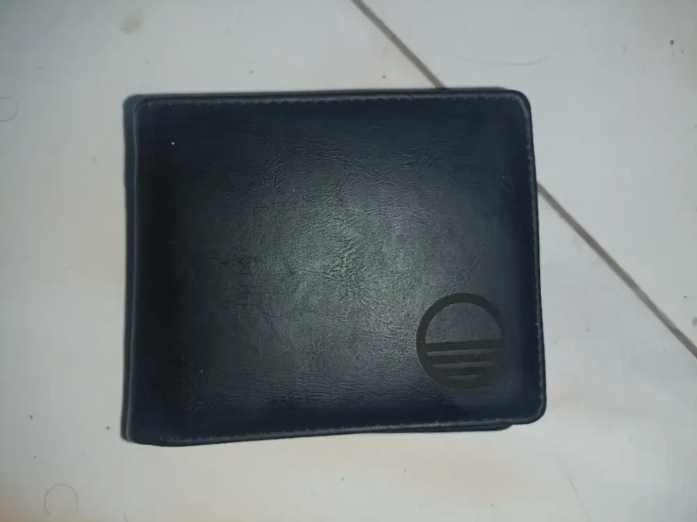 DOMPET HITAM 6 Kartu