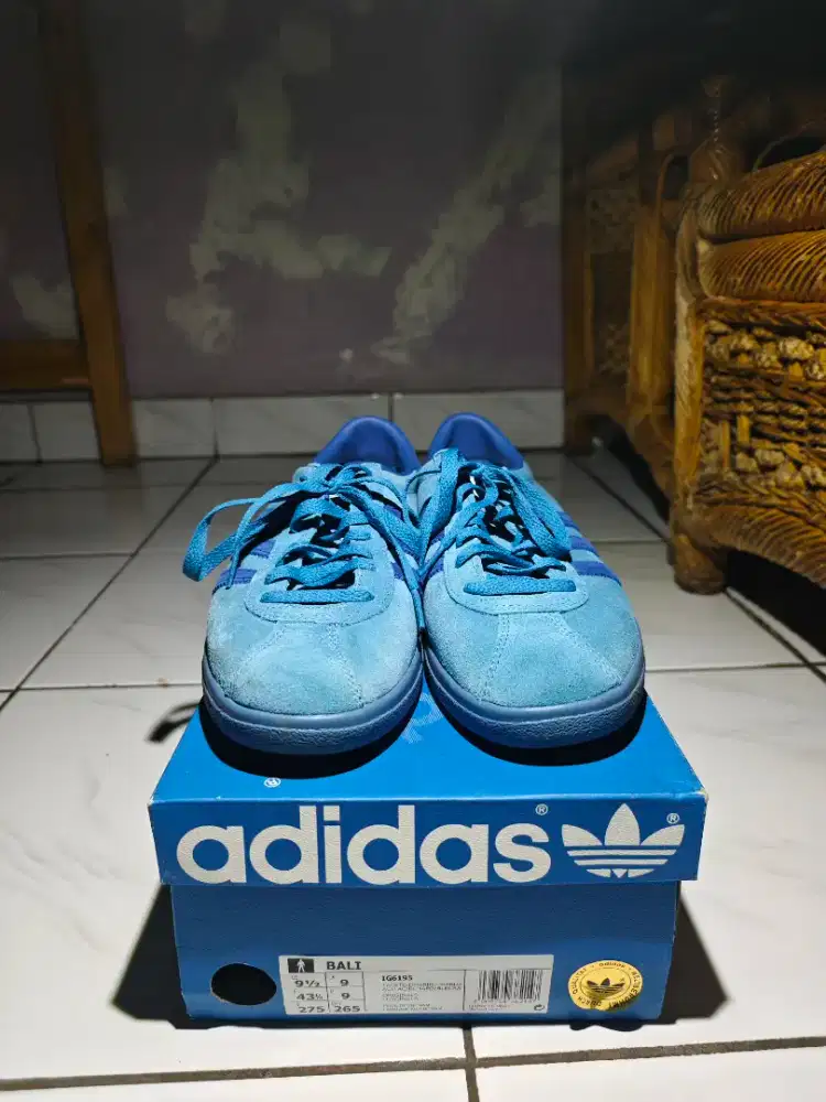 ADIDAS BALI SIZE 43 1/3 ORIGINAL