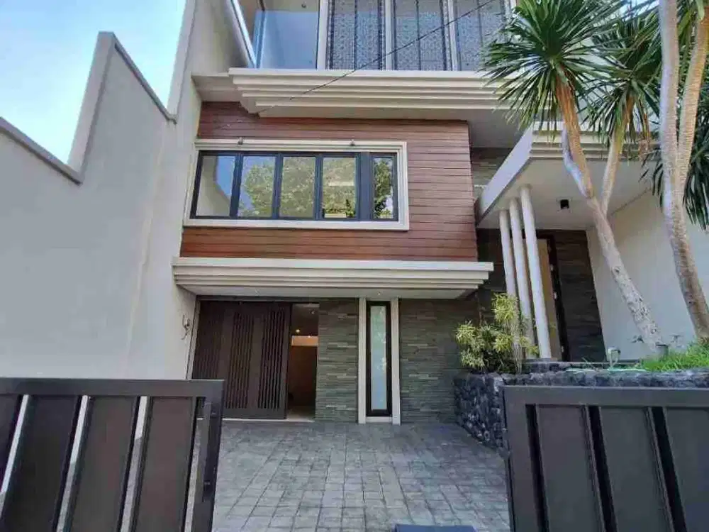 ARAYA LEBAR 9‼️Rumah Modern Style 3 Lantai Sukolilo Row 3 Mobil