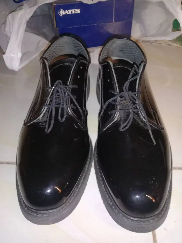 Jual Sepatu BATES Second, no. 42 dan 43