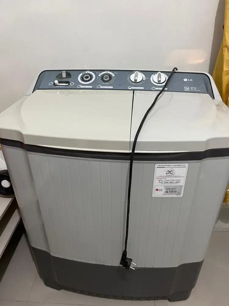 Mesin Cuci LG Good Condition