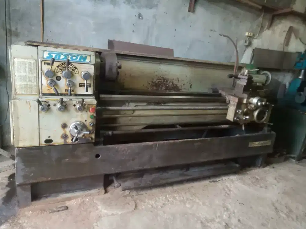 Jual mesin bubut