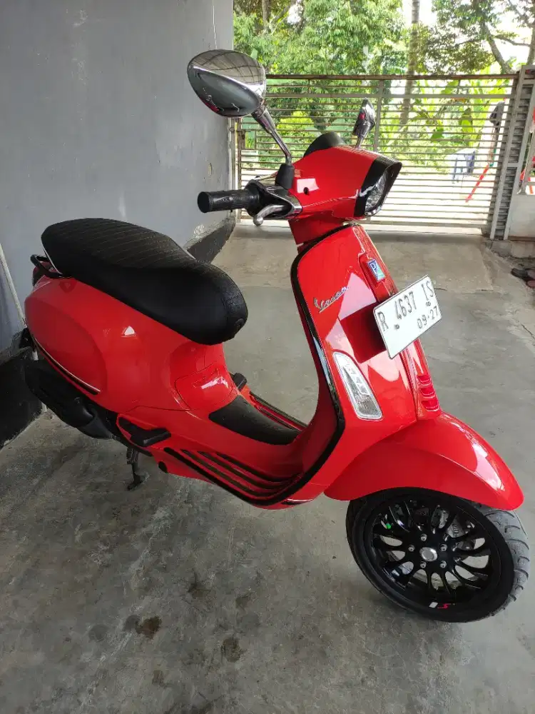 VESPA SPRINT S 2022 KM LOW