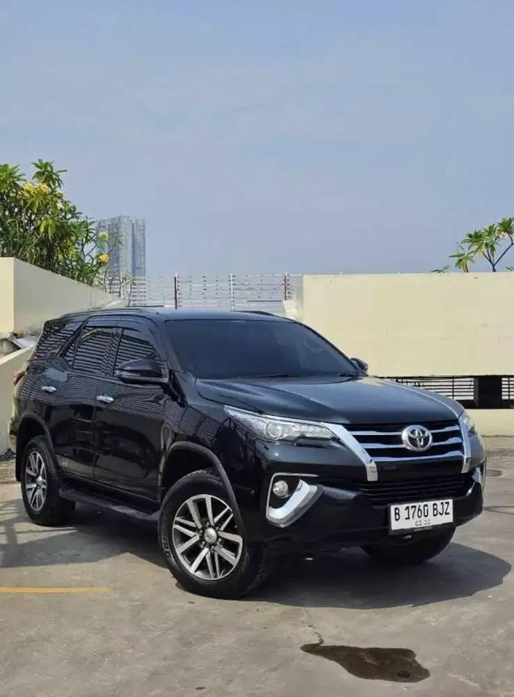 Toyota Fortuner VRZ 4x2 2020 A/T paket DP minim