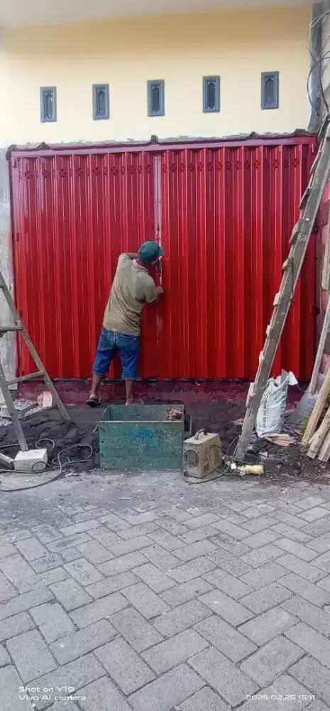 pintu harmonika