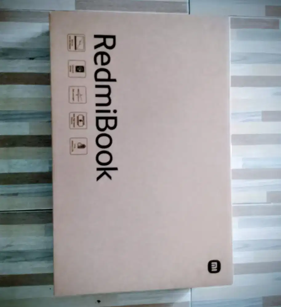 Laptop Redmibook 8/512