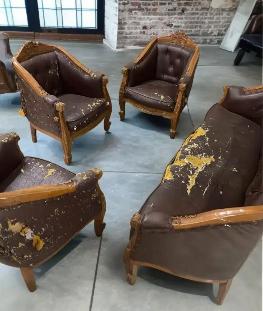 Sofa Kursi Kulit Jati Vintage Jadul