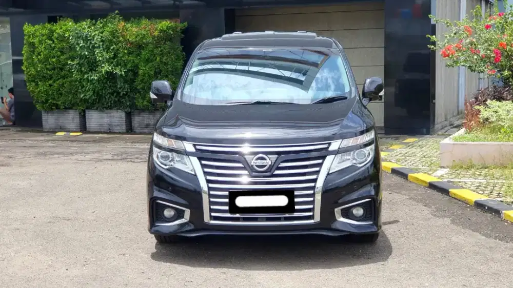 Nissan elgrand hws 2014 pakai 2016 hitam