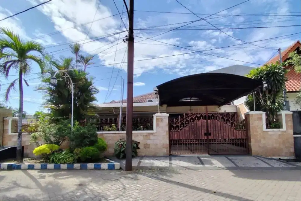 Manyar Kertoarjo‼️Jual Rumah 1 lantai Dekat Tengah Kota