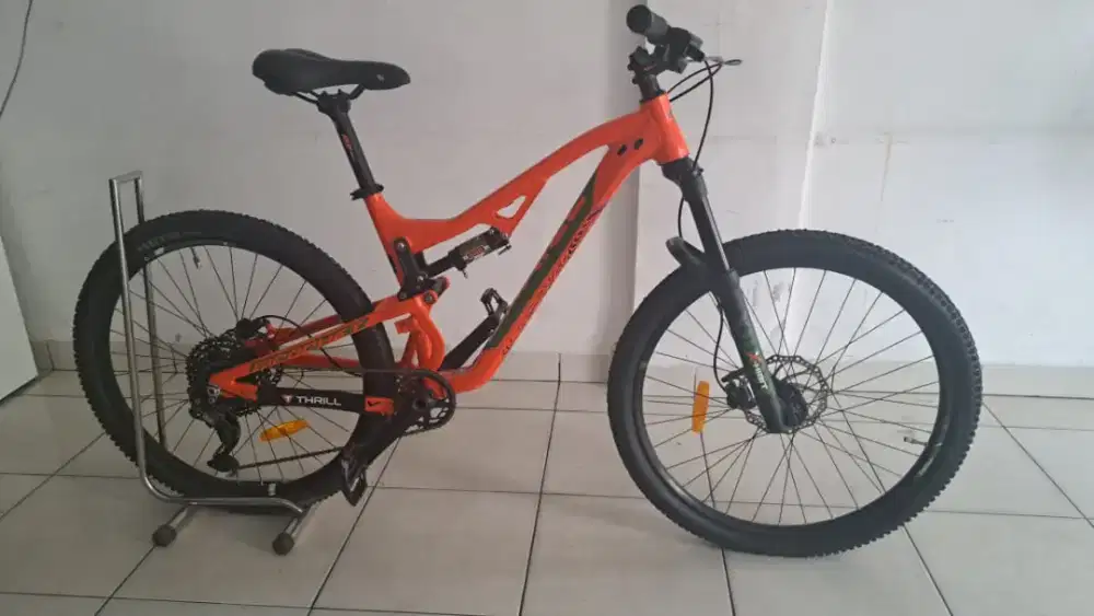 Sepeda Cross Country Thrill Richocet 4.0 Ban 27,5