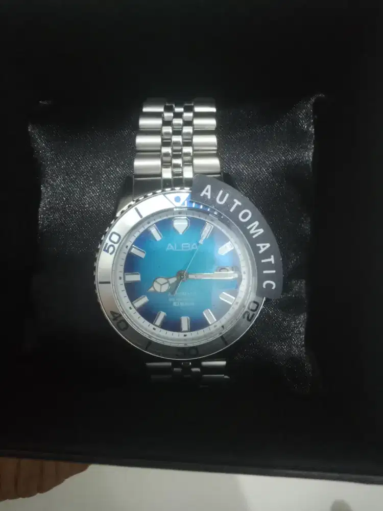 Alba automatic blue dial