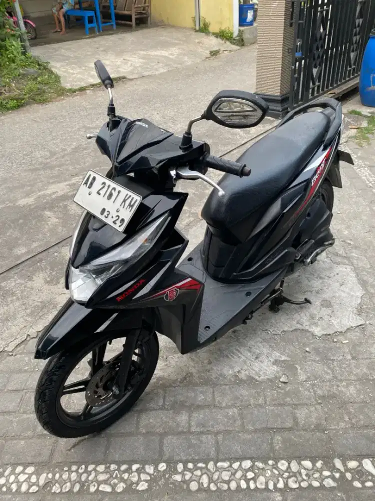 Beat THN 2019 plat AB Wonosari