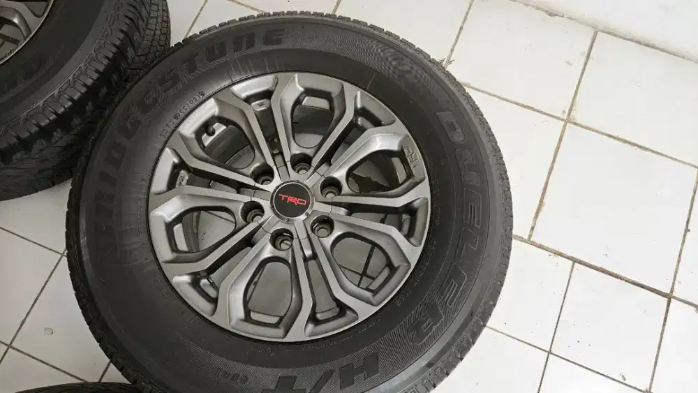 Pelek Enkei Original Fortuner VNT TRD sportivo